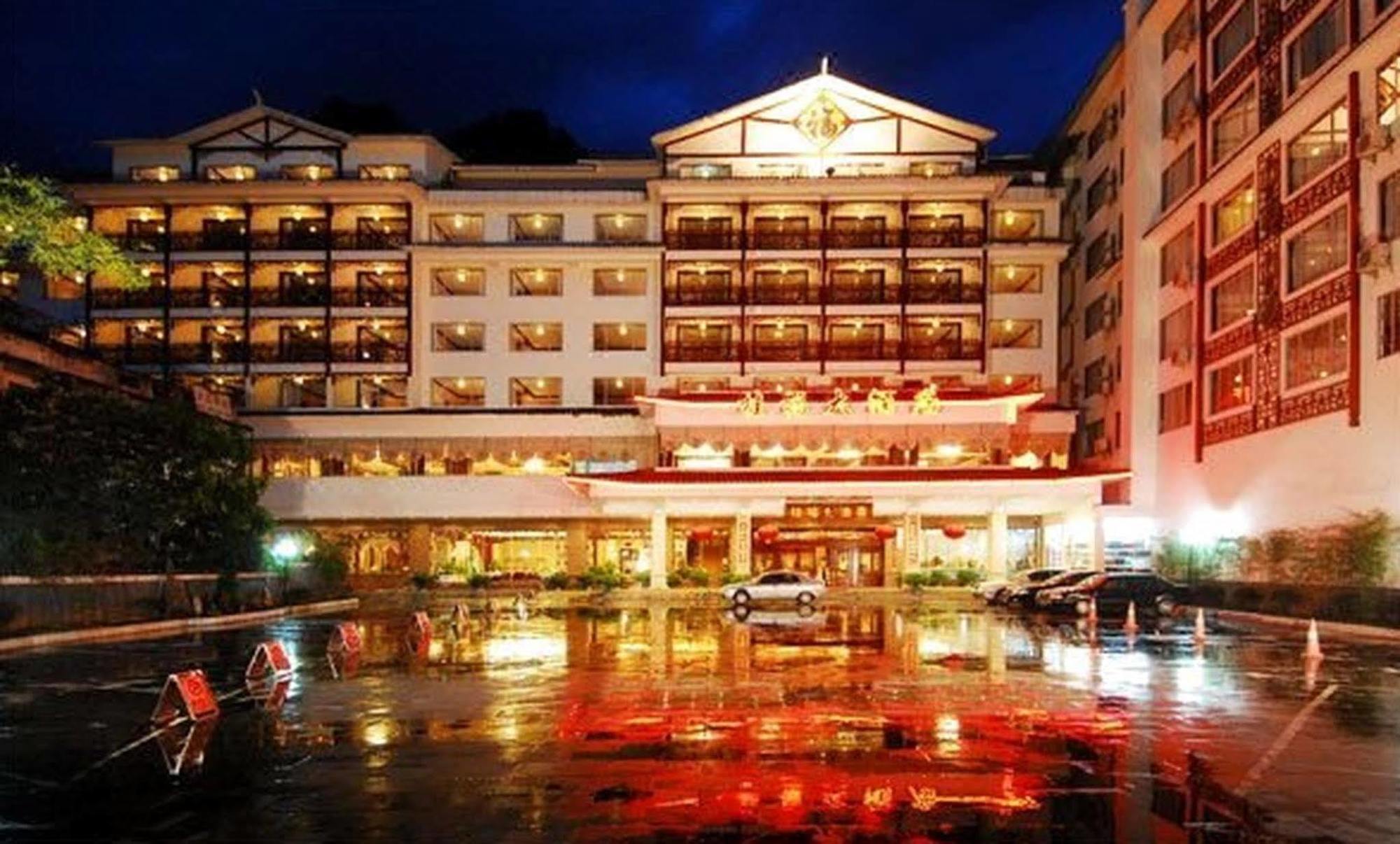 Guifu Holiday Hotel Yangshuo Exterior foto